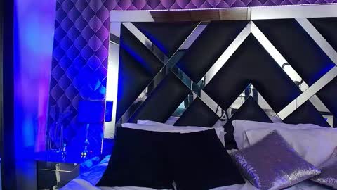 Snapshot of victtoria_lee chatting on November 8, 1:17 am victtoria lee online show from November 8, 1:17 am