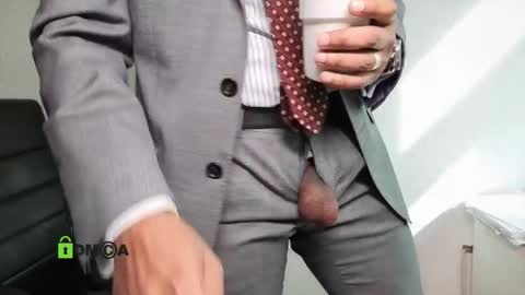 Snapshot of videocamm chatting on June 5, 7:03 am videocamm online show from June 5, 7:03 am