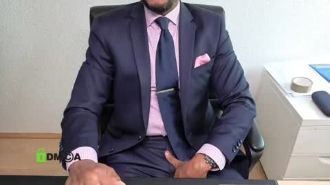 Snapshot of videocamm chatting on July 17, 8:21 am videocamm online show from July 17, 8:21 am