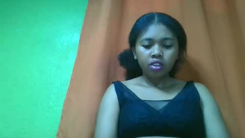 Snapshot of vierge28430 chatting on May 5, 10:12 am vierge28430 online show from May 5, 10:12 am