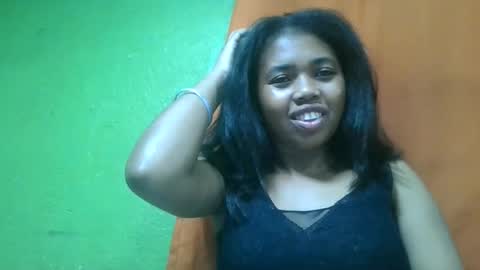 Snapshot of vierge28430 chatting on June 2, 1:57 pm vierge28430 online show from June 2, 1:57 pm