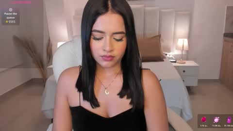 viictoria_joness online show from March 5, 3:13 am