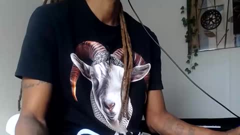 viizin online show from February 5, 7:29 pm