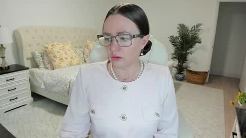 Ukrainian-woman online show from March 25, 11:38 am