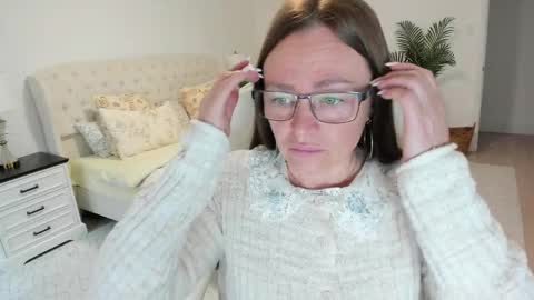 Ukrainian-woman online show from May 26, 11:28 am