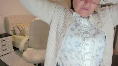 Ukrainian-woman online show from May 30, 11:29 am