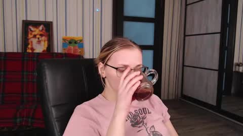 Vika online show from March 18, 6:16 am