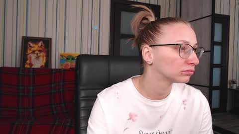 Vika online show from April 14, 7:58 am