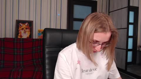 Vika online show from April 15, 7:26 am