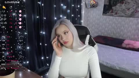 Snapshot of vikapowers chatting on December 26, 7:16 pm vikapowers online show from December 26, 7:16 pm