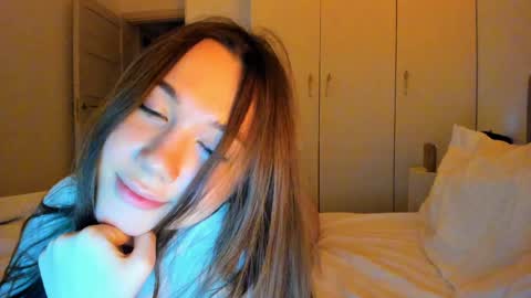 Vika   online show from April 8, 10:54 pm