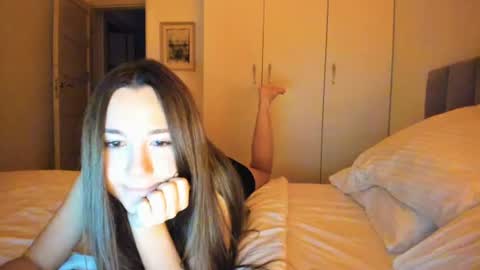 Vika   online show from July 31, 9:58 pm