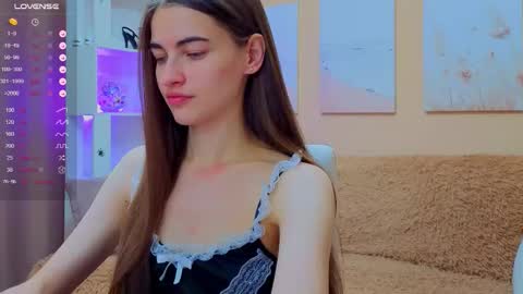 vikiberry online show from October 23, 10:36 am