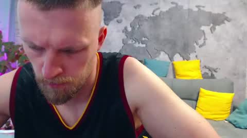 vikingchrisss online show from June 30, 10:05 am