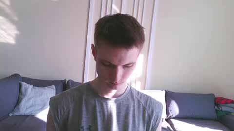 Max online show from March 8, 12:30 pm