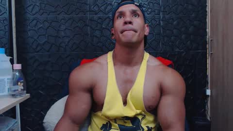 Viktor Herrera online show from January 9, 8:10 pm