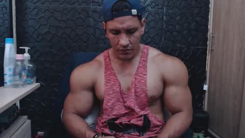 Viktor Herrera online show from January 15, 4:22 pm