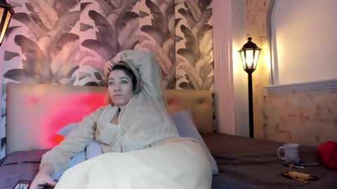 Viktoria online show from April 15, 1:01 am