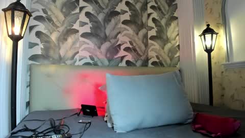 Viktoria online show from April 19, 11:40 pm