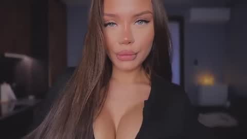 Viktoria www online show from July 6, 6:21 pm