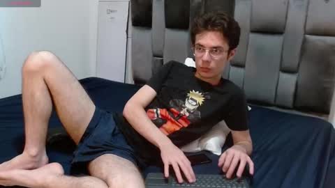 viktornoir online show from September 18, 9:39 pm