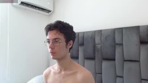 viktornoir online show from September 29, 4:12 pm