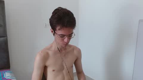 viktornoir online show from November 14, 3:22 pm