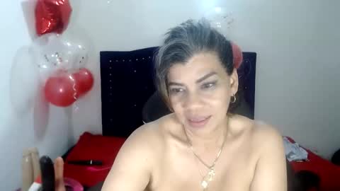 VIKY ADAMS online show from February 14, 5:36 pm
