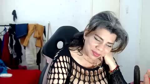 VIKY ADAMS online show from March 4, 2:38 am