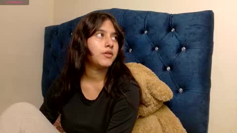 vikysexy28 online show from February 1, 2:10 am