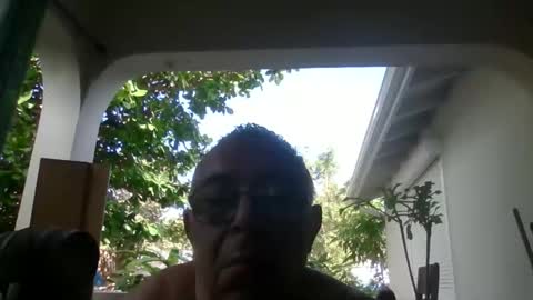 Snapshot of vilaingarcon971 chatting on December 1, 1:38 pm vilaingarcon971 online show from December 1, 1:38 pm