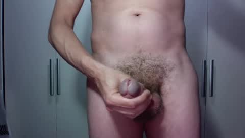 Snapshot of vinas43 chatting on March 1, 2:26 am vinas43 online show from March 1, 2:26 am