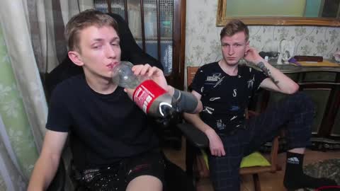 Snapshot of vince__dice chatting on January 11, 7:59 pm Dimoooooon online show from January 11, 7:59 pm