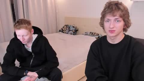 Snapshot of vince__dice chatting on November 19, 2:28 pm Dimoooooon online show from November 19, 2:28 pm