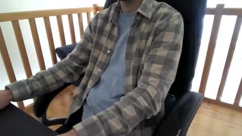 Vince online show from October 1, 9:04 am