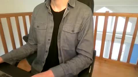 Vince online show from October 15, 2:06 pm