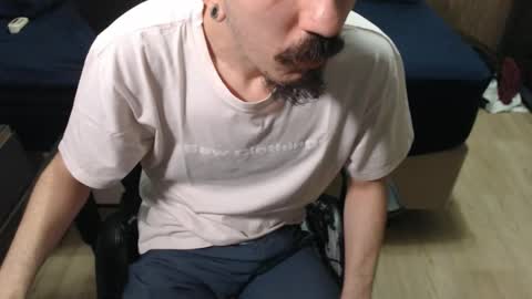 Snapshot of vincebruv chatting on November 30, 6:34 pm Vince Bruv online show from November 30, 6:34 pm