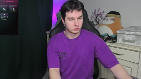 Vincent Strong online show from January 10, 9:00 am