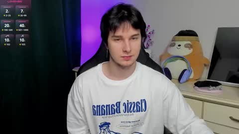 Vincent Strong online show from March 11, 4:24 pm