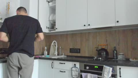 Snapshot of vincent_o chatting on January 21, 8:30 am Vincent. uncut 18cm online show from January 21, 8:30 am