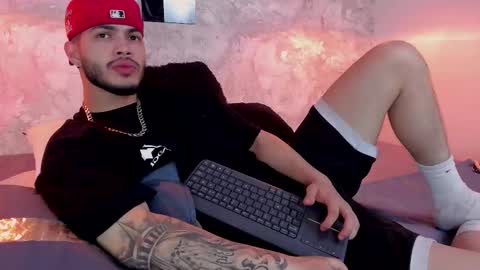 Snapshot of vincentblack_ chatting on October 1, 3:56 am Vincent online show from October 1, 3:56 am