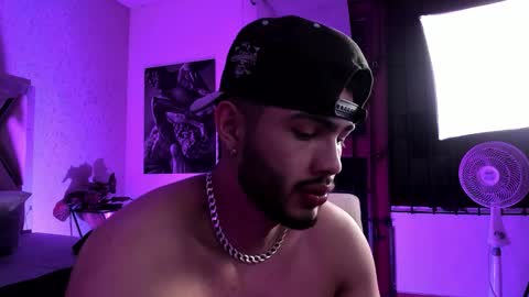 Vincent online show from January 18, 3:43 am