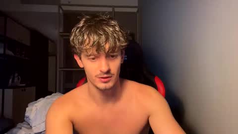 vincentprice69 online show from November 4, 9:08 am