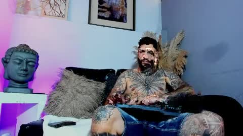 Vincent Sartori online show from April 6, 9:27 pm