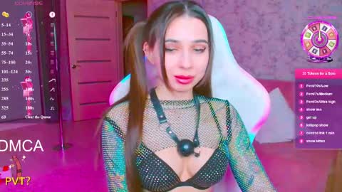 Vinkiepinkie online show from March 20, 4:34 pm