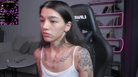 vinkitinkii online show from January 12, 10:02 am