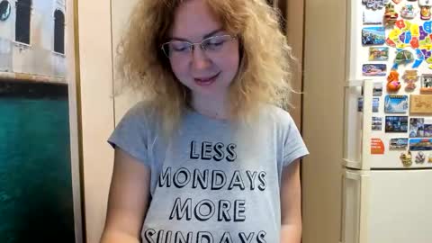 Snapshot of viodetta chatting on October 26, 3:40 pm viodetta online show from October 26, 3:40 pm