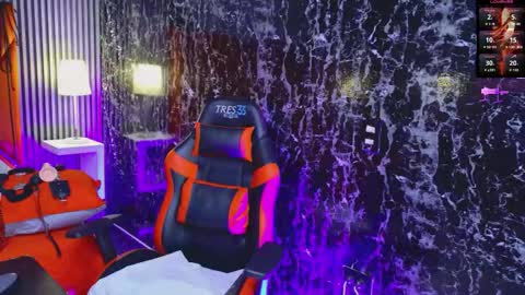 Violet online show from March 19, 3:27 pm