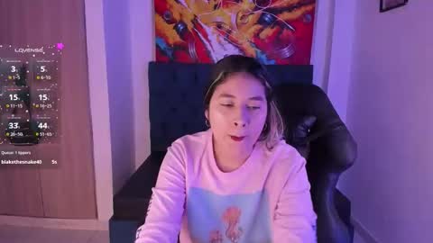           online show from January 6, 10:30 am