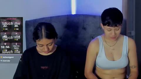 Violet and Casper online show from February 25, 1:50 pm